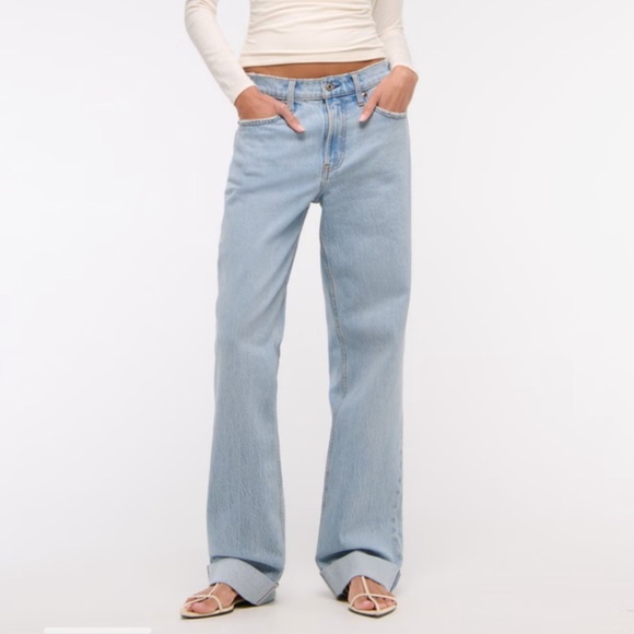 Abercrombie The Baggy Low Rise Cuffed Jeans - Picture 1 of 6